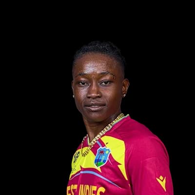 Deandra Dottin