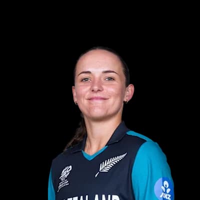 Amelia Kerr
